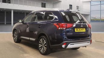 Mitsubishi Outlander 2.0 MIVEC Exceed CVT 4WD Euro 6 (s/s) 5dr