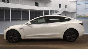 Tesla Model 3 Standard Range Plus Auto RWD 4dr