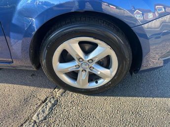 Ford Focus 1.6 Zetec 5dr