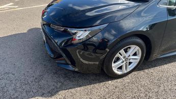 Toyota Corolla 1.8 VVT-h Icon CVT Euro 6 (s/s) 5dr