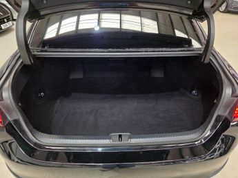 Lexus ES 2.5 300h E-CVT Euro 6 (s/s) 4dr