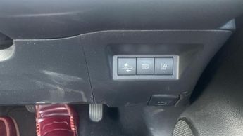 Toyota Yaris 1.5 VVT-h Design E-CVT Euro 6 (s/s) 5dr