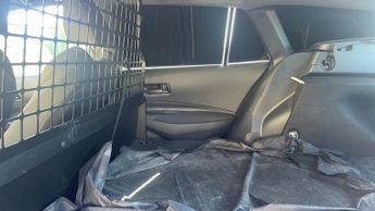 Toyota Corolla 1.8 VVT-h CVT Euro 6 (s/s) 5dr