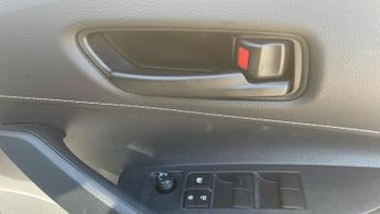 Toyota Corolla 1.8 VVT-h CVT Euro 6 (s/s) 5dr