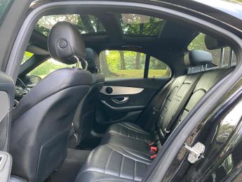 Mercedes-Benz C Class 2.1 C250d AMG Line (Premium) 7G-Tronic+ Euro 6 (s/s) 4dr