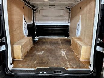 Renault Trafic 2.0 dCi Blue SL28 Business L1 H1 Euro 6 (s/s) 5dr