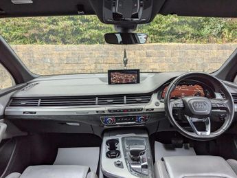 Audi Q7 3.0 TDI V6 S line Tiptronic quattro Euro 6 (s/s) 5dr