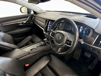 Volvo V90 Cross Country 2.0 D5 Plus Auto AWD Euro 6 (s/s) 5dr
