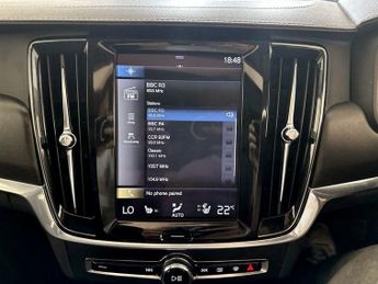 Volvo V90 Cross Country 2.0 D5 Plus Auto AWD Euro 6 (s/s) 5dr