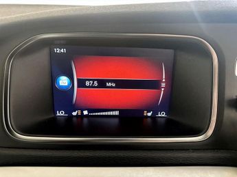 Volvo V40 2.0 T3 R-Design Edition Euro 6 (s/s) 5dr