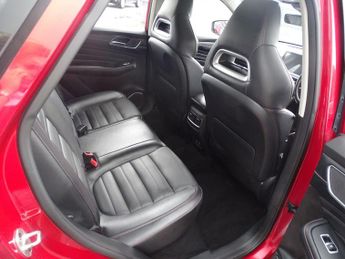 MG MG HS 1.5 T-GDI Exclusive DCT Euro 6 (s/s) 5dr
