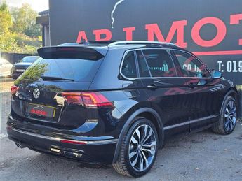 Volkswagen Tiguan 1.5 TSI EVO R-Line Tech DSG Euro 6 (s/s) 5dr