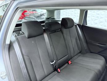 Volkswagen Passat 2.0 TDI S DSG Euro 5 5dr