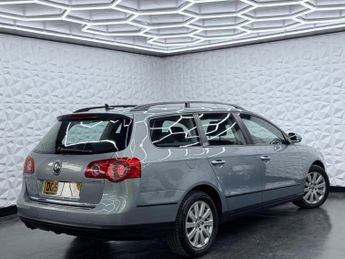 Volkswagen Passat 2.0 TDI S DSG Euro 5 5dr