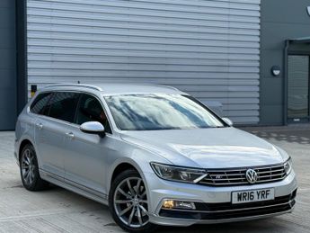 Volkswagen Passat 2.0 TDI BlueMotion Tech R-Line Euro 6 (s/s) 5dr