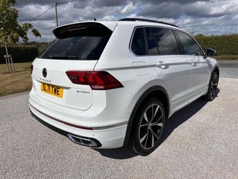 Volkswagen Tiguan 1.4 TSI 13kWh R-Line DSG Euro 6 (s/s) 5dr