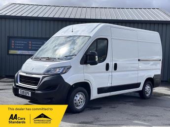 Peugeot Boxer 2.0 BlueHDi 335 Professional L2 H2 Euro 6 5dr