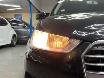 Audi A1 1.0 TFSI Sport Sportback S Tronic Euro 6 (s/s) 5dr (Nav)