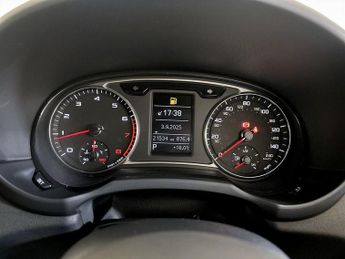 Audi A1 1.4 TFSI CoD Black Edition S Tronic Euro 6 (s/s) 3dr