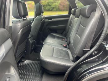 Kia Sorento 2.2 CRDi KX-3 Auto AWD Euro 5 5dr