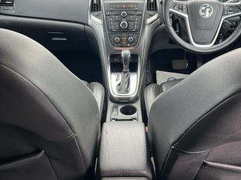 Vauxhall Astra 2.0 CDTi Elite Auto Euro 5 5dr