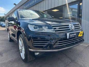 Volkswagen Touareg 3.0 TDI V6 BlueMotion Tech R-Line Plus Tiptronic 4WD Euro 6 (s/s