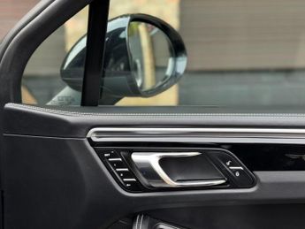Porsche Macan 3.0T V6 GTS PDK 4WD Euro 6 (s/s) 5dr