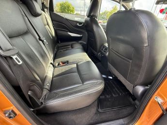 Nissan Navara 2.3 dCi Tekna Auto 4WD Euro 6 4dr