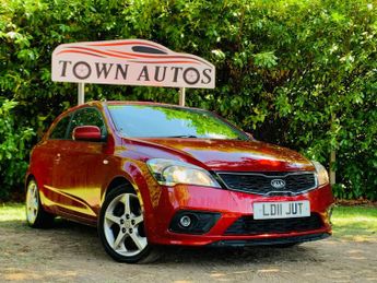Kia Ceed 1.6 CRDi 3 Euro 5 3dr