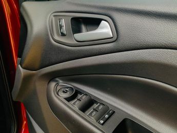 Ford Kuga 2.0 TDCi Titanium X Powershift AWD Euro 6 (s/s) 5dr