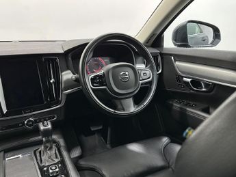 Volvo V90 2.0 D4 Momentum Pro Auto Euro 6 (s/s) 5dr