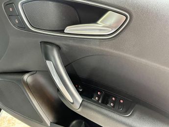 Audi A1 1.4 TFSI Sport Sportback S Tronic Euro 5 (s/s) 5dr