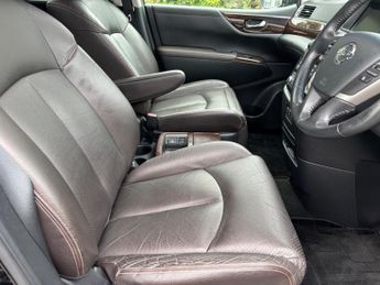 Nissan Elgrand 3.5 V6 HIGHWAY STAR  PREMIUM 7 SEAT AUTO