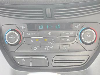 Ford Kuga 1.5T EcoBoost Titanium Auto AWD Euro 6 (s/s) 5dr