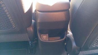 Hyundai Kona 1.6h-GDi Hybrid Premium 5dr Automatic