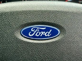 Ford Focus 1.6 Titanium 5dr