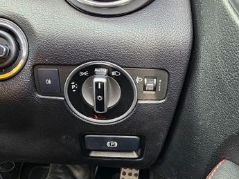 Mercedes-Benz SLK 1.8 SLK200 BlueEfficiency AMG Sport G-Tronic+ Euro 5 (s/s) 2dr