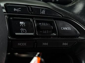 Toyota Yaris 1.5 VVT-h Design E-CVT Euro 6 (s/s) 5dr