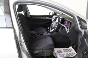 Volkswagen Golf 1.0 TSI Life Euro 6 (s/s) 5dr