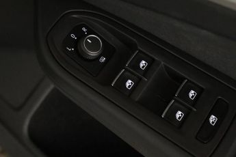 Volkswagen Golf 1.0 TSI Life Euro 6 (s/s) 5dr