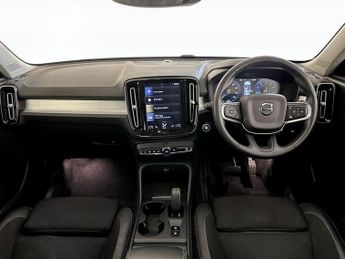 Volvo XC40 1.5 T3 Momentum Pro Auto Euro 6 (s/s) 5dr