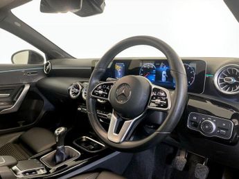Mercedes-Benz A Class 1.3 A200 Sport (Premium) Euro 6 (s/s) 5dr