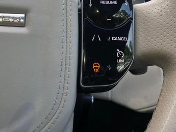 Land Rover Range Rover Velar 2.0 D240 R-Dynamic HSE Auto 4WD Euro 6 (s/s) 5dr