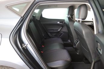 SEAT Leon 1.4 eHybrid 12.8kWh FR DSG Euro 6 (s/s) 5dr