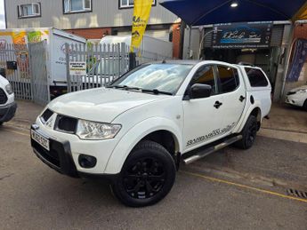 Mitsubishi L200 2.5 DI-D Barbarian Black Auto 4WD Euro 5 4dr (LB)