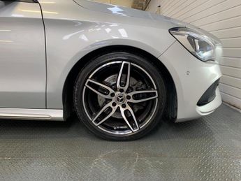 Mercedes-Benz CLA 2.1 CLA220d AMG Line Coupe 7G-DCT Euro 6 (s/s) 4dr