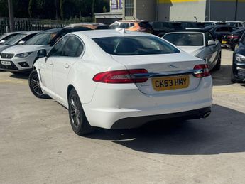 Jaguar XF 2.2d Luxury Auto Euro 5 (s/s) 4dr