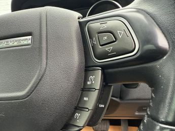 Land Rover Range Rover Evoque 2.0 TD4 Landmark Auto 4WD Euro 6 (s/s) 5dr