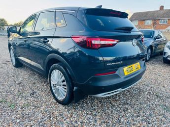 Vauxhall Grandland X 1.5 Turbo D BlueInjection Tech Line Nav Auto Euro 6 (s/s) 5dr