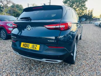 Vauxhall Grandland X 1.5 Turbo D BlueInjection Tech Line Nav Auto Euro 6 (s/s) 5dr